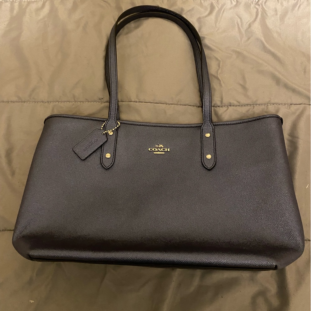 Authentic Coach pebbled leather tote/ bag- periwinkle color